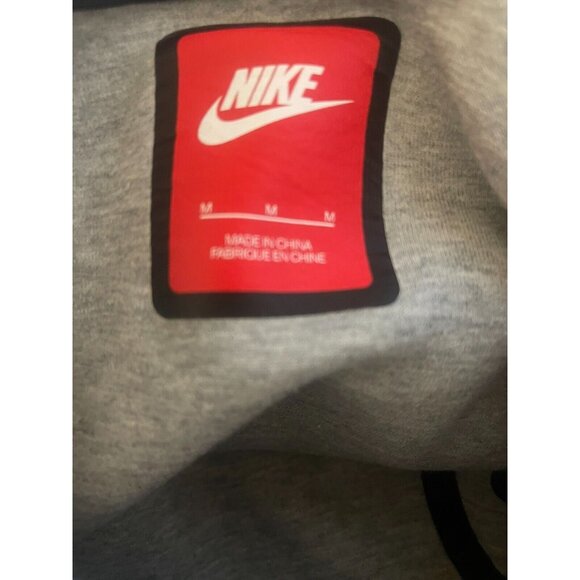 Nike Tech Fleece Cape Hoodie Sweatshirt jacket Women’s size medium Gray Zip - Picture 9 of 11